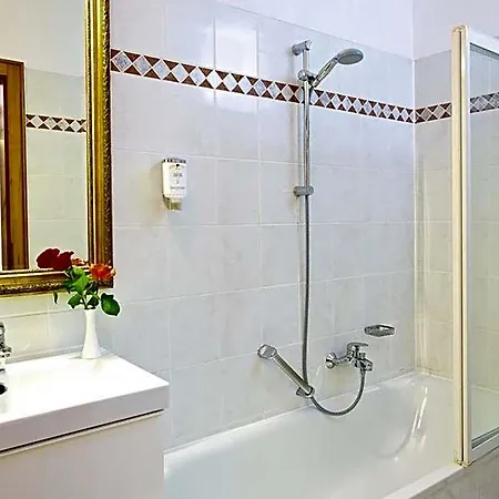 Park Laim Serviced Апарт-отель 4*